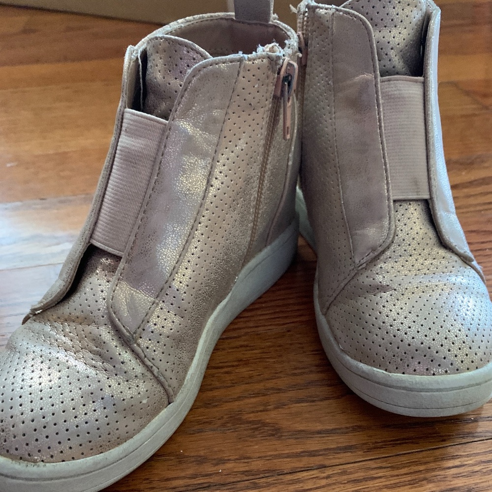 Mia kids shoes
